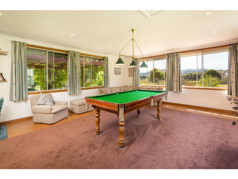 6 Drummond Street, Eskdale VIC 3701