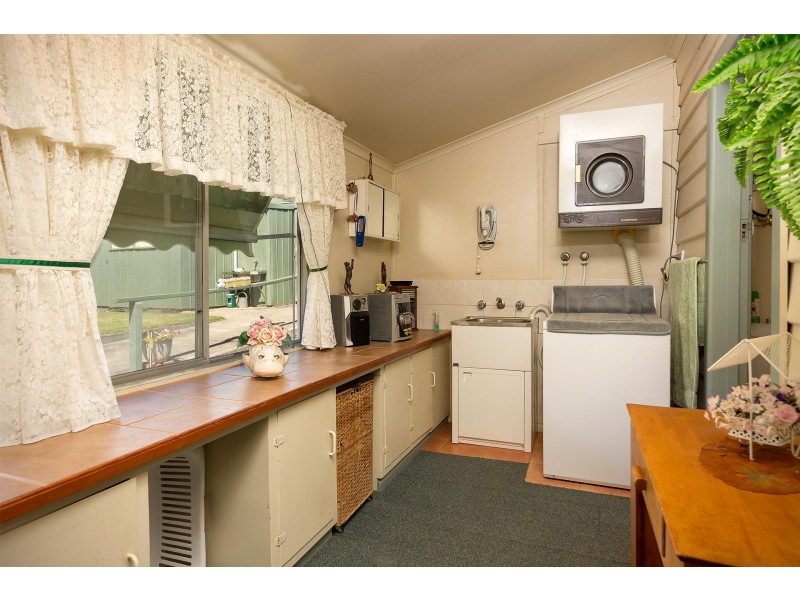 6 Drummond Street, Eskdale VIC 3701