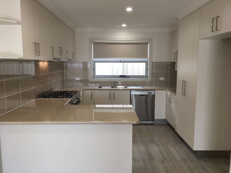 47 Rogers Avenue, Wodonga VIC 3690