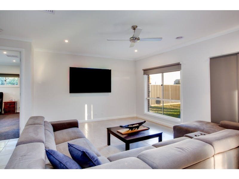 40 Hillandale Court, Bonegilla VIC 3691