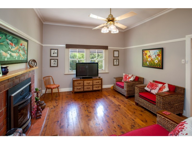 18 Burnley Street, Wodonga VIC 3690