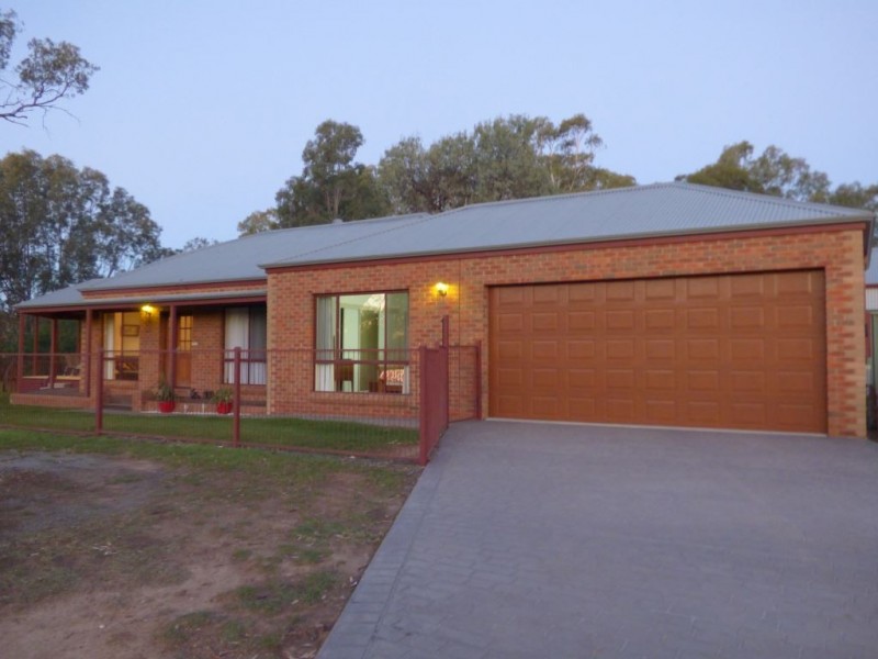 1 Orchid Street, Violet Town VIC 3669