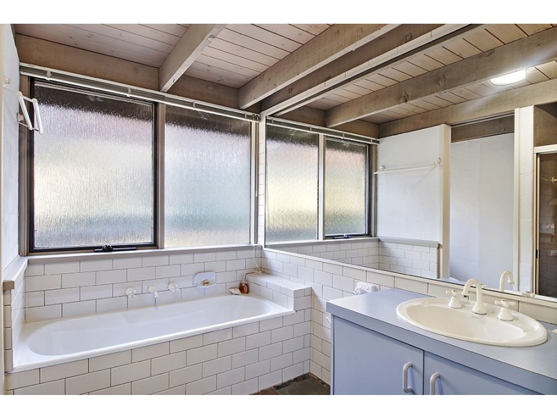 9 Kennedy Court, Wodonga VIC 3690