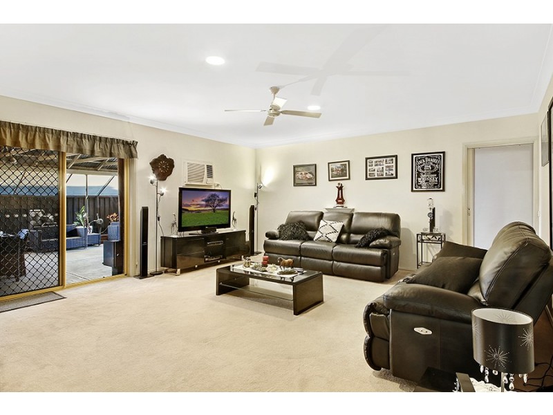 10 Hallam Street, Glenroy NSW 2640