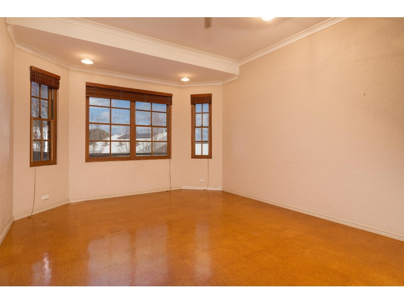 457 Gulson Street, Albury NSW 2640