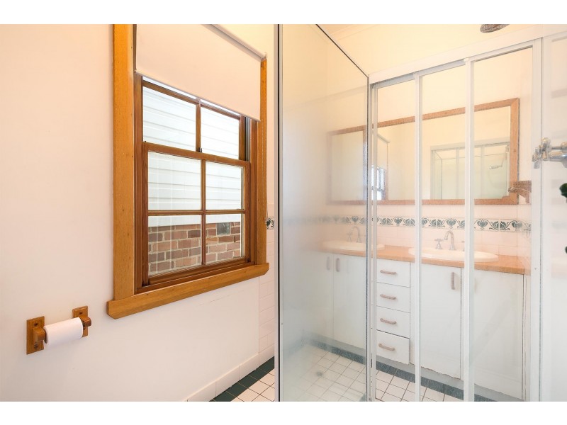 457 Gulson Street, Albury NSW 2640