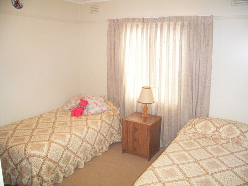 13 Crawford Court, Dartmouth VIC 3701