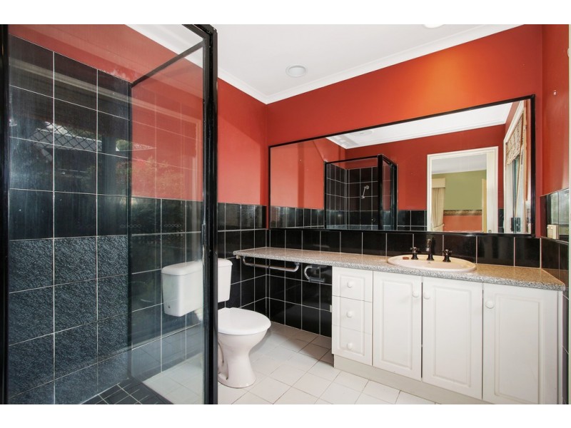 1 Balmoral Drive, Wodonga VIC 3690