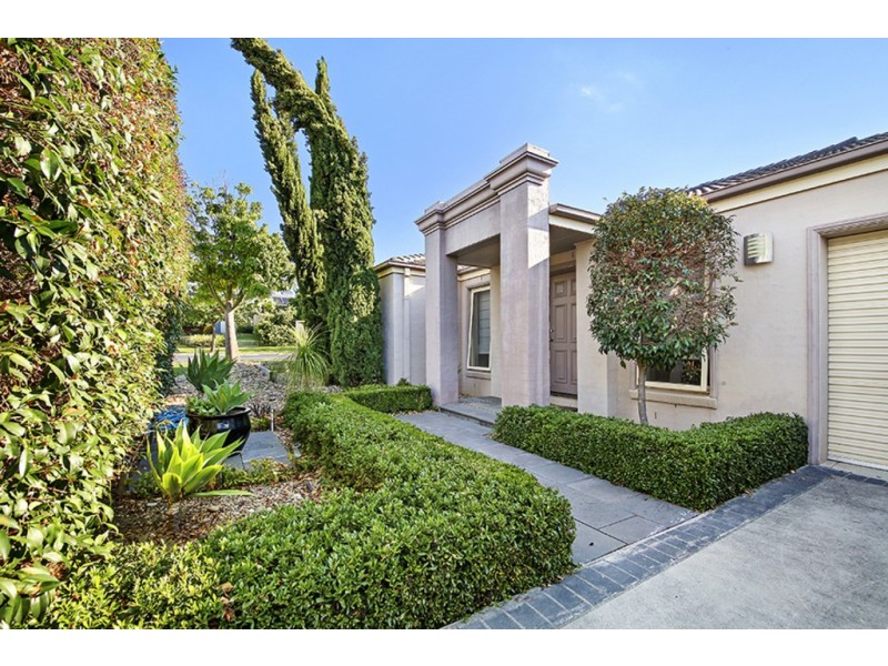 82 Barton Street, Wodonga VIC 3690