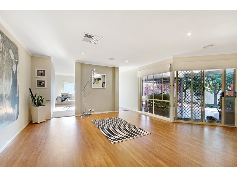 82 Barton Street, Wodonga VIC 3690