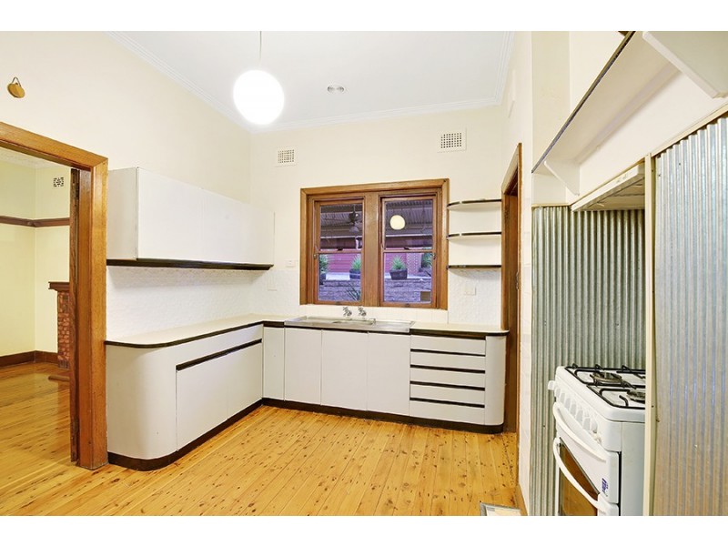 558 Electra Street, East Albury NSW 2640