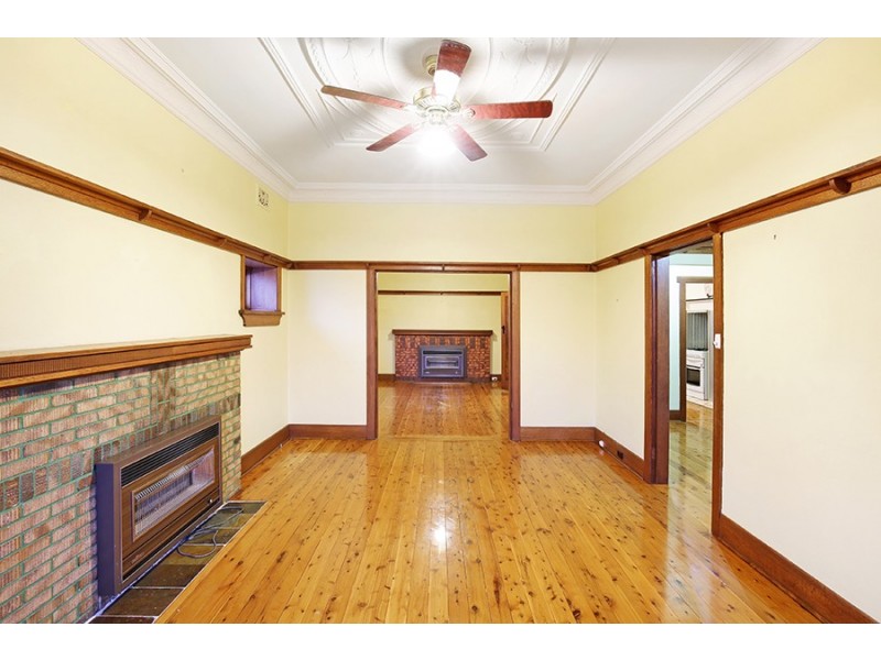 558 Electra Street, East Albury NSW 2640