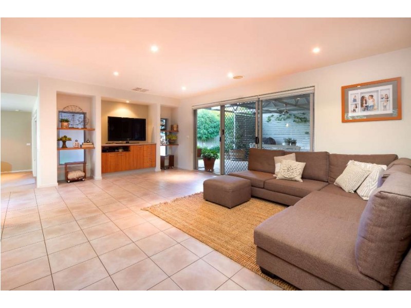 4 Pitcher Place, Wodonga VIC 3690
