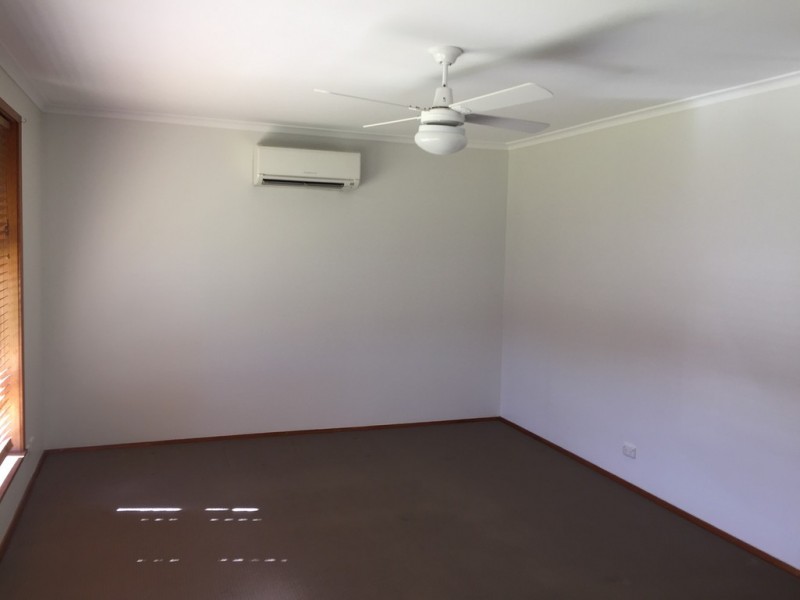 24 Warsaw Crescent, Wodonga VIC 3690