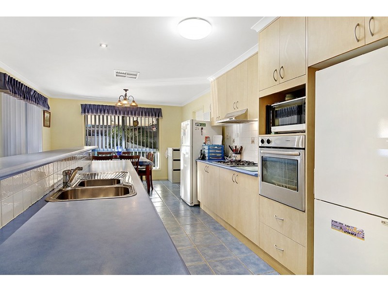 20 Dalton Avenue, West Wodonga VIC 3690