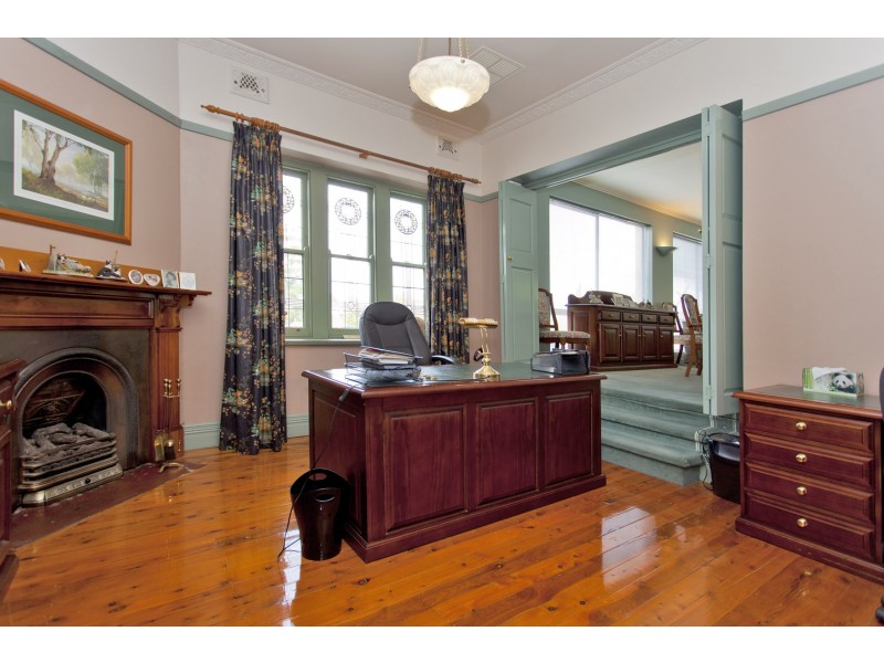 723 Dean Street, Albury NSW 2640