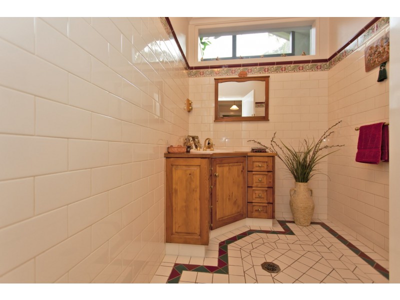 723 Dean Street, Albury NSW 2640