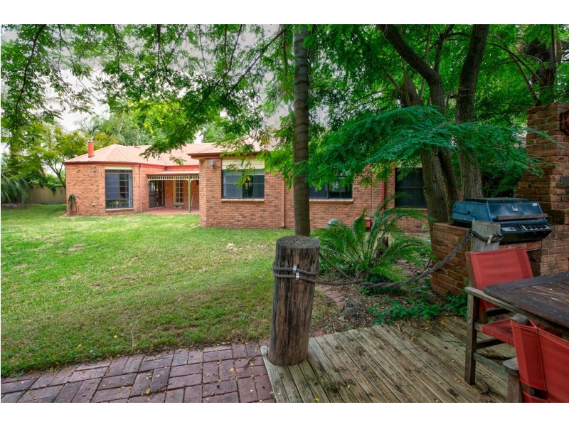 23 Willow Parade, Wodonga VIC 3690