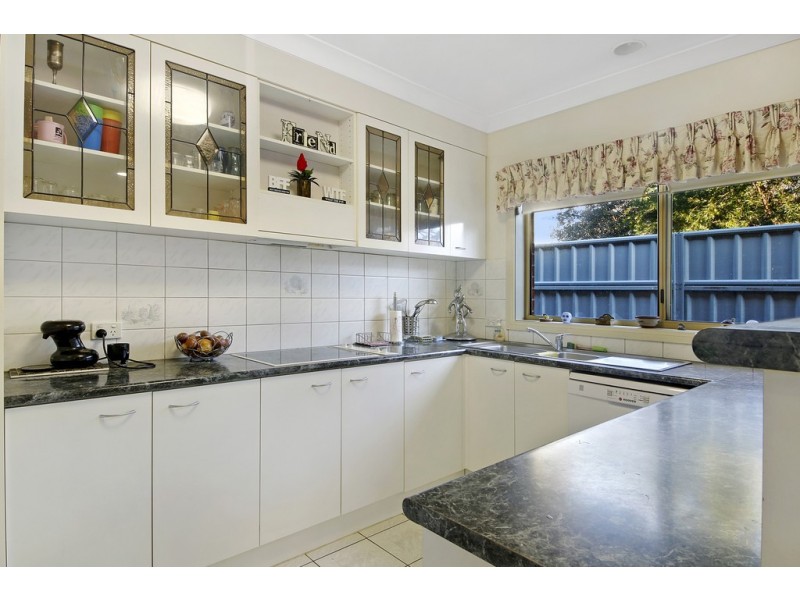 10 Hallam Street, Glenroy NSW 2640