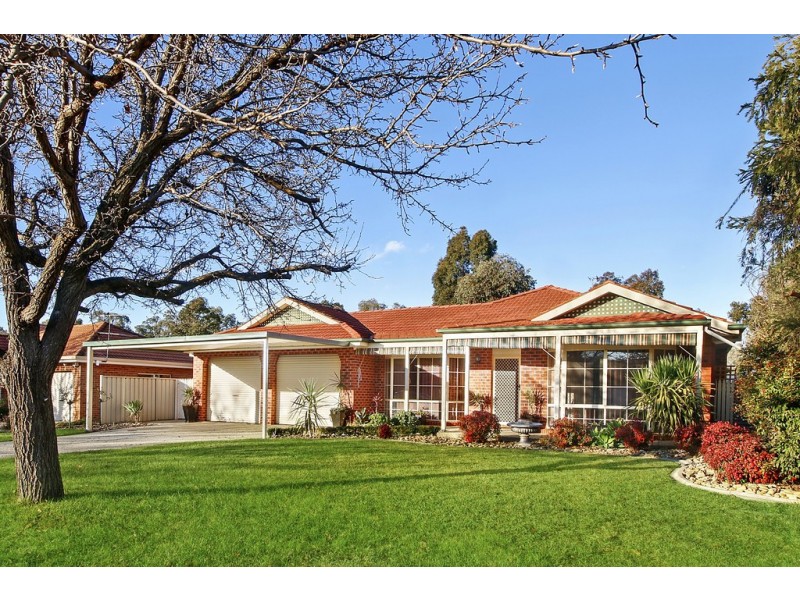 10 Hallam Street, Glenroy NSW 2640