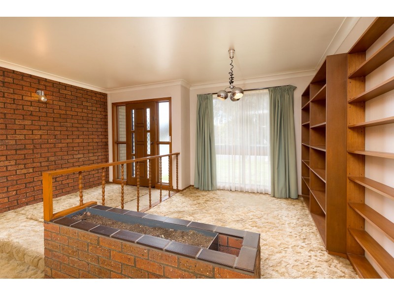 587 Prune Street, Lavington NSW 2641