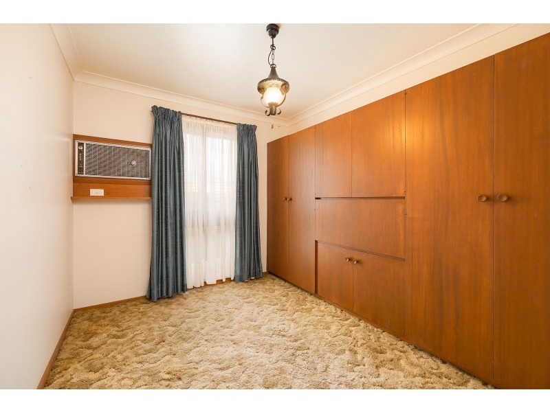 587 Prune Street, Lavington NSW 2641