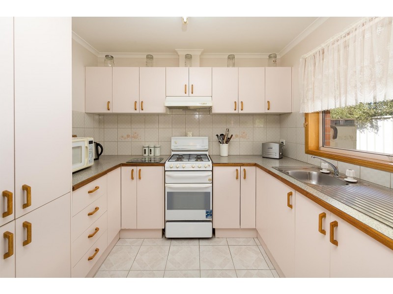 1/12 Raven Court, Wodonga VIC 3690