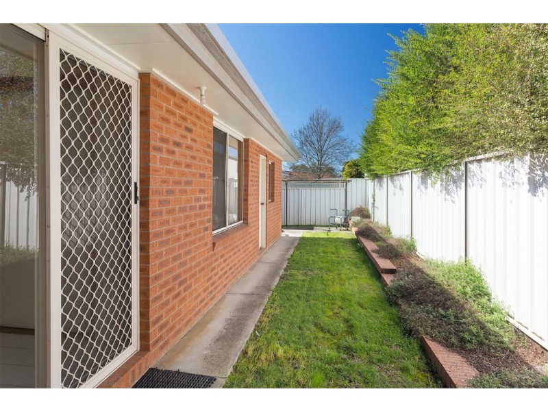 1/12 Raven Court, Wodonga VIC 3690