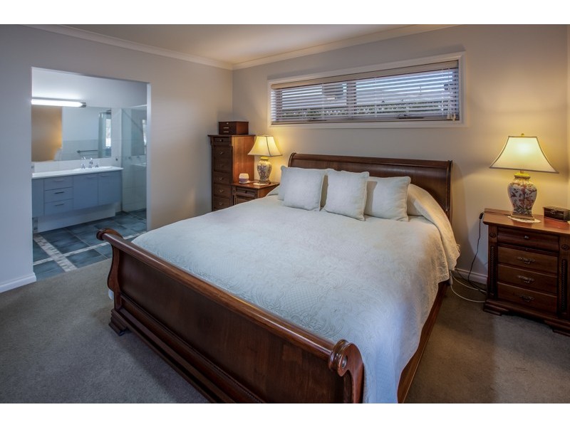 39 Golflinks Avenue, Wodonga VIC 3690