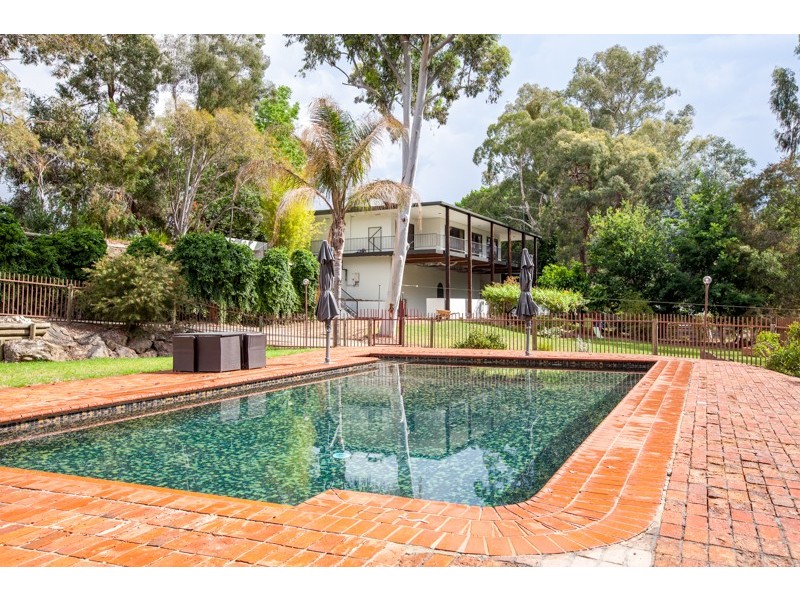 64 Huon Creek Road, Wodonga VIC 3690