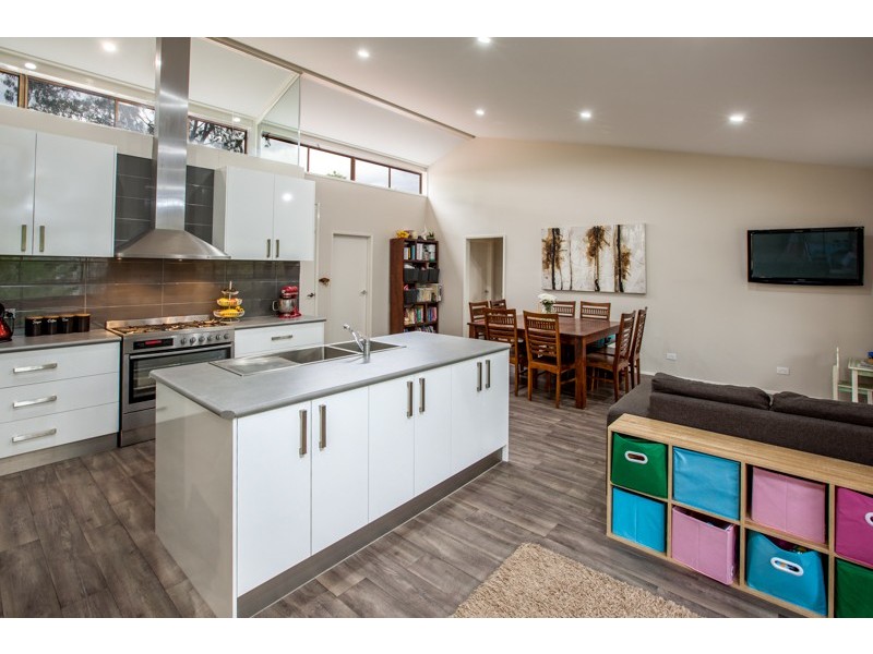 64 Huon Creek Road, Wodonga VIC 3690