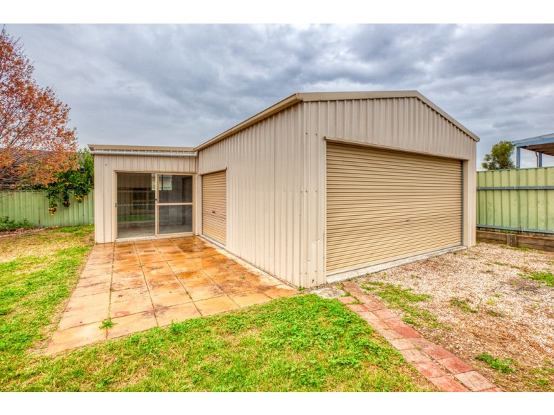 12 Pretty Street, Wodonga VIC 3690