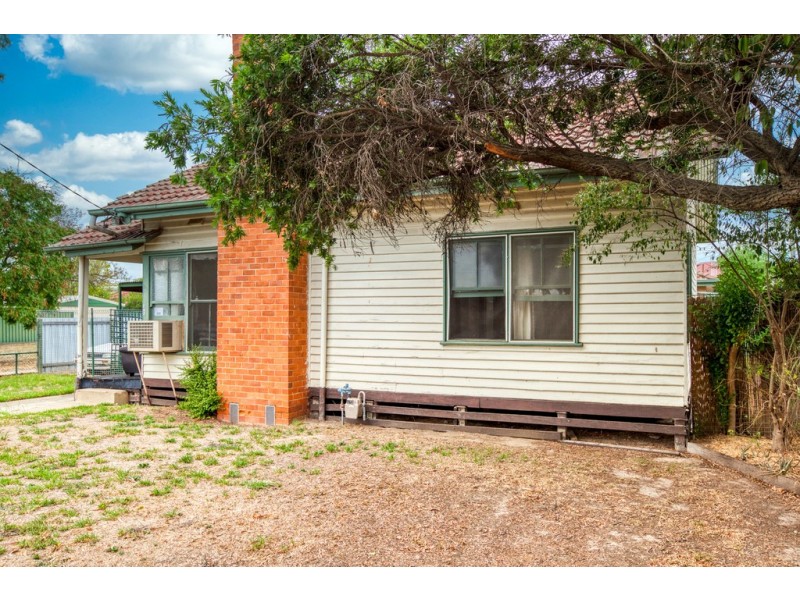 203 Lawrence Street, Wodonga VIC 3690