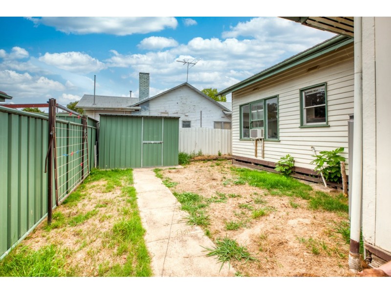 203 Lawrence Street, Wodonga VIC 3690