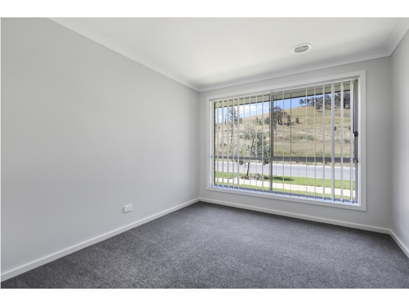 35 Kenneth Watson Drive, Wodonga VIC 3690