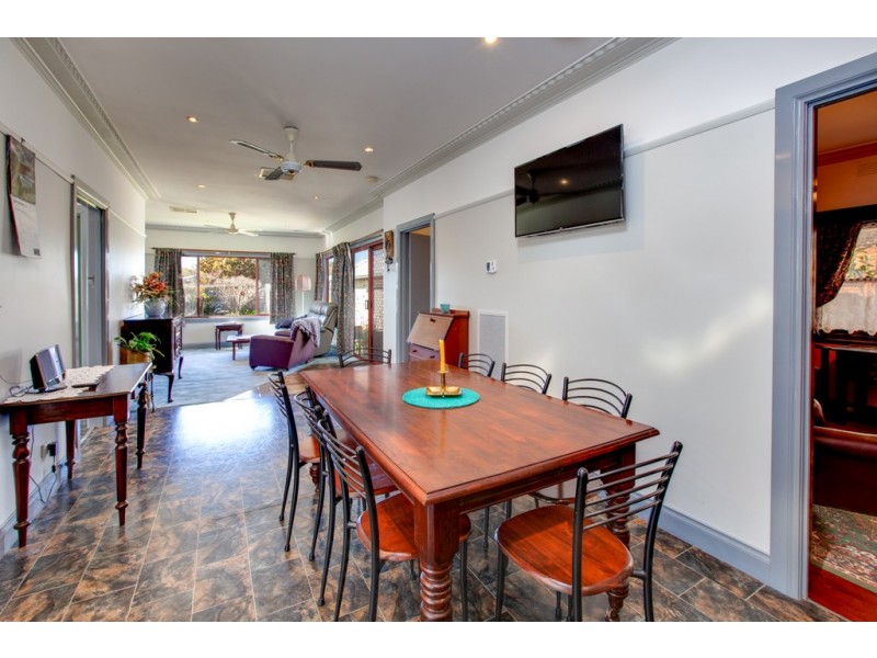 42 Awburn Street, Wodonga VIC 3690