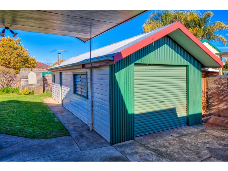 42 Awburn Street, Wodonga VIC 3690