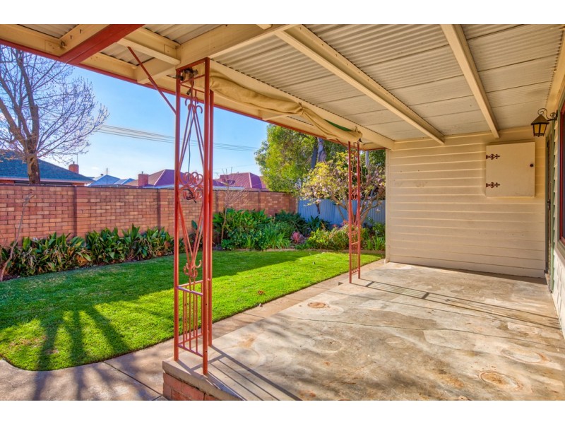 42 Awburn Street, Wodonga VIC 3690