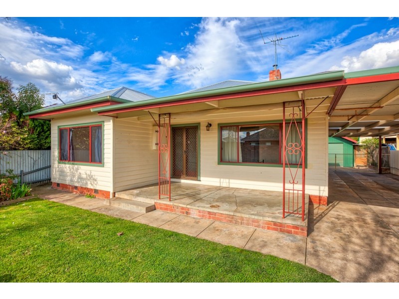 42 Awburn Street, Wodonga VIC 3690