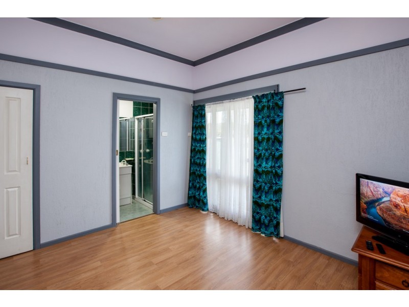 207 Beechworth Road, Wodonga VIC 3690