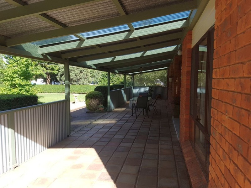 39 Moore Street, Baddaginnie VIC 3670