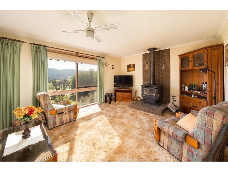 3816 Omeo Highway, Eskdale VIC 3701