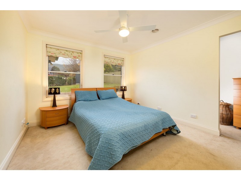 1 Murra Court, Kiewa VIC 3691