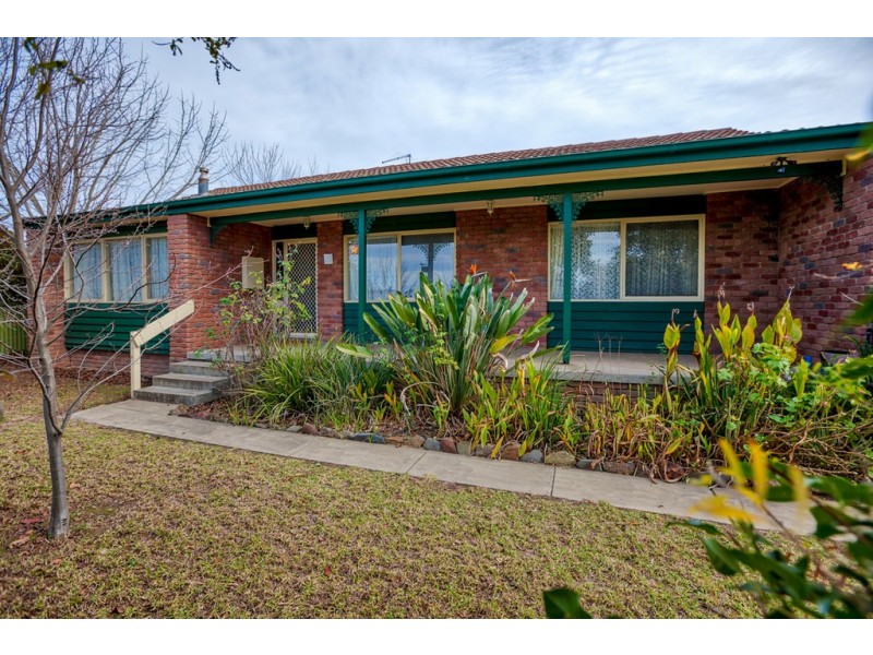 68 Buller Crescent, Thurgoona NSW 2640