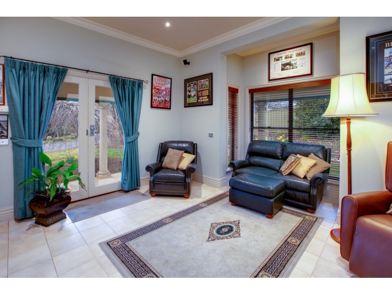 21 Glen Avon Terrace, Wodonga VIC 3690