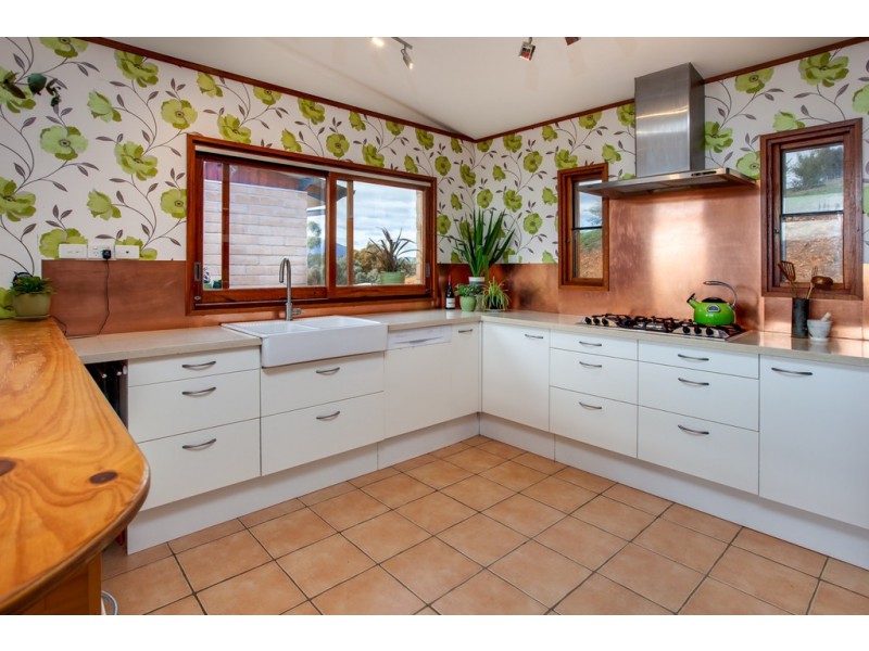 302 Bells Flat Road, Yackandandah VIC 3749