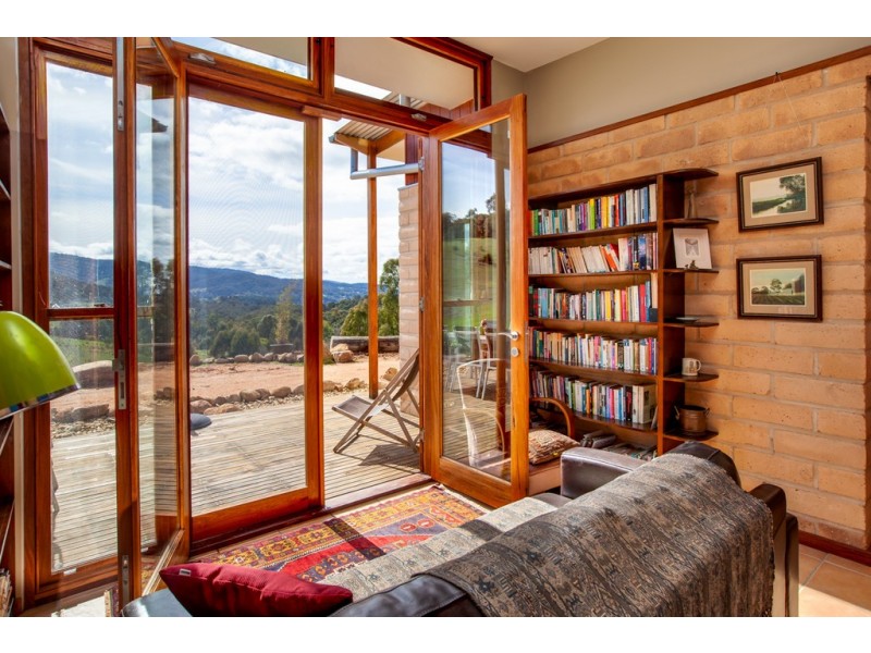 302 Bells Flat Road, Yackandandah VIC 3749