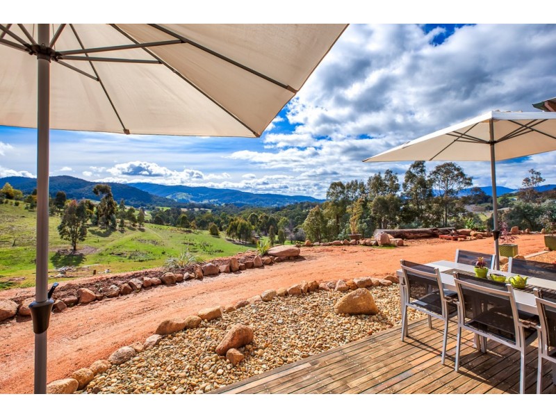 302 Bells Flat Road, Yackandandah VIC 3749