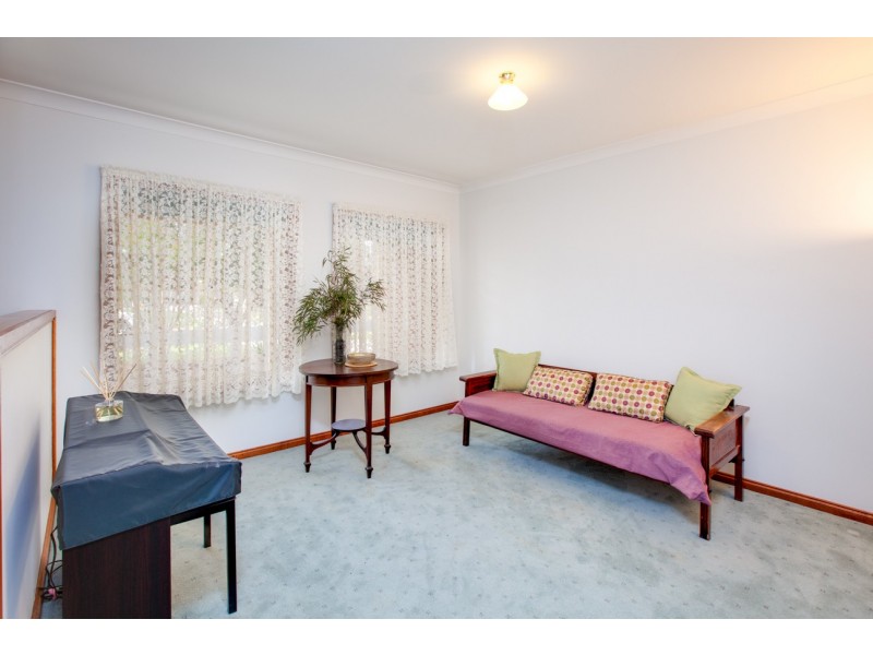 12 Lachlan Court, Wodonga VIC 3690