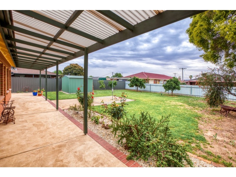 12 Lachlan Court, Wodonga VIC 3690